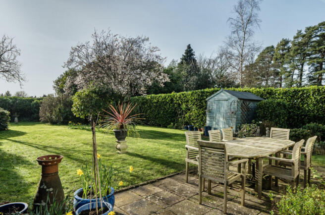 1419276-1-699f184...