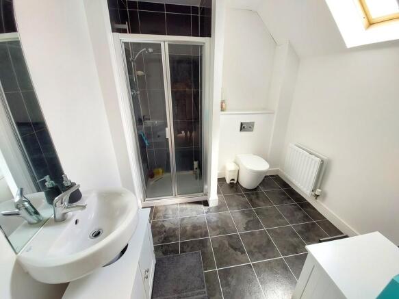 En Suite Shower R...