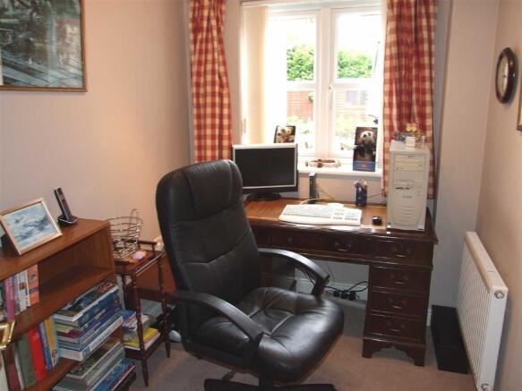 Photo 8