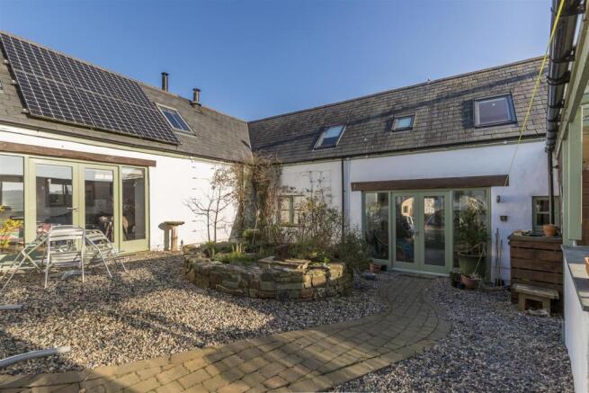 Courtyard Garden