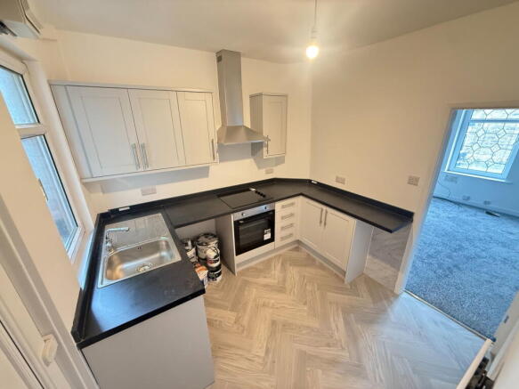 2 bed Terraced for sale Image 4
