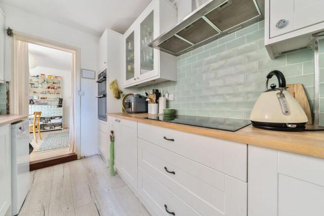 Kitchen (2)