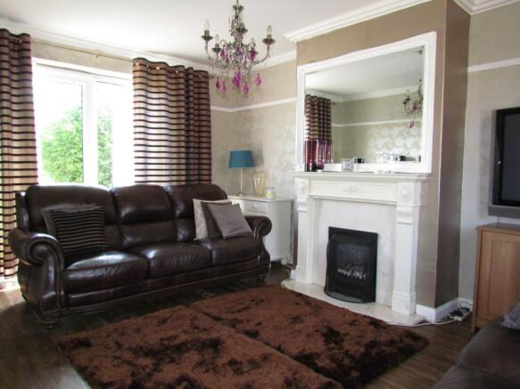 Lounge 1