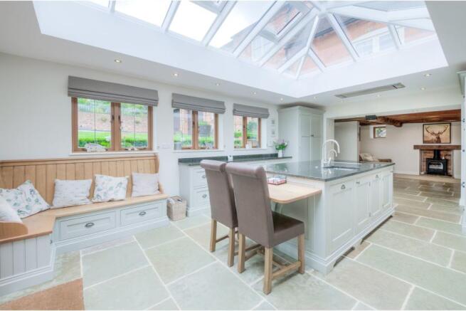 Kitchen/Breakfast