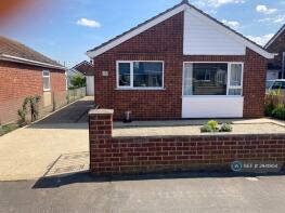 4, St Clements Road, North Hykeham, Lincoln LN6 8QG