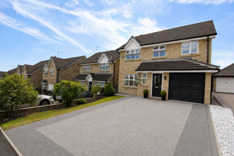 St. Andrews Close, Littleborough, OL15