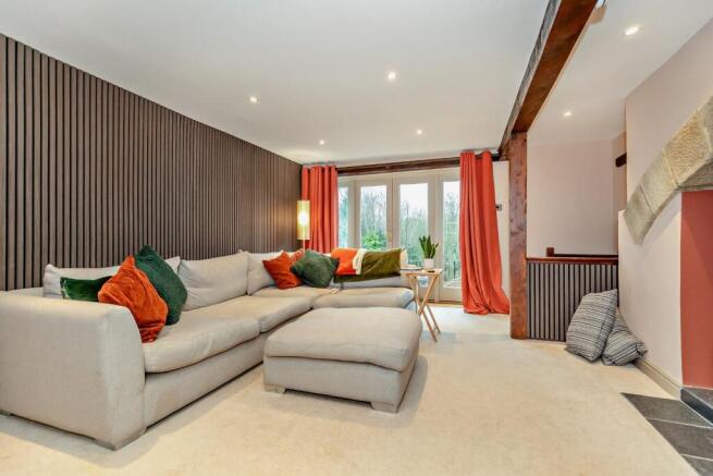 8636336-interior04-800.jpg