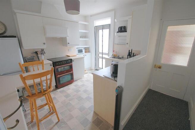 Fitted Kitchen