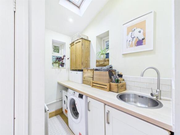 8 - 3 bedroom semi.jpg