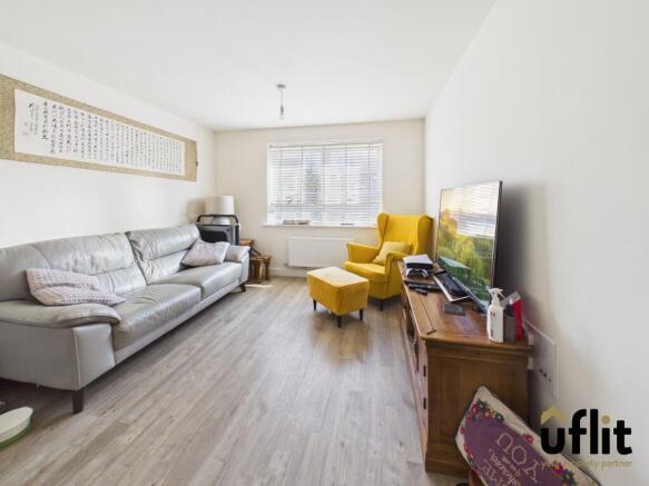 4 bed Detached for sale Image 6