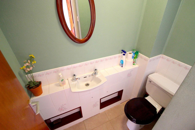 Ground Floor WC