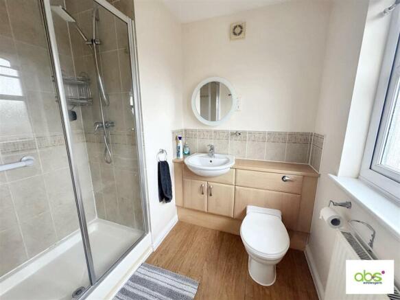 En Suite Shower Room