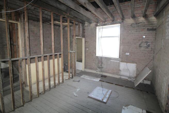 3 bed Not Specified for sale Image 6