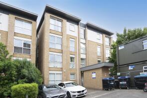 16, Sherwood Court, Highwood Close, London SE22 8NL