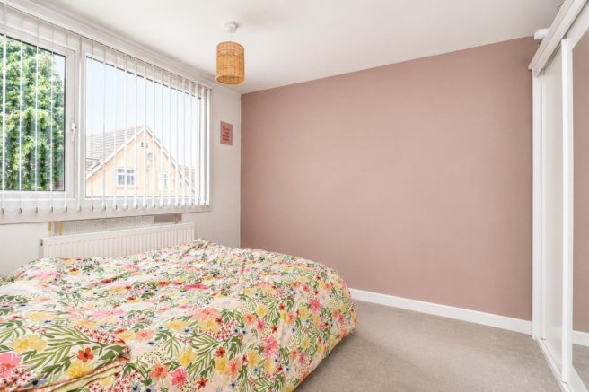 3 bed Semi-Detached for sale Image 11