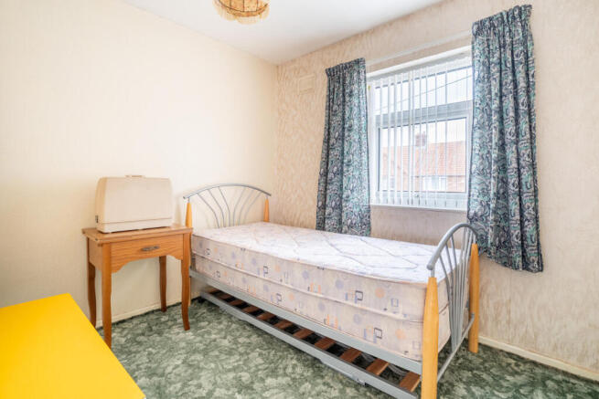 3 bed Terraced for sale Image 10