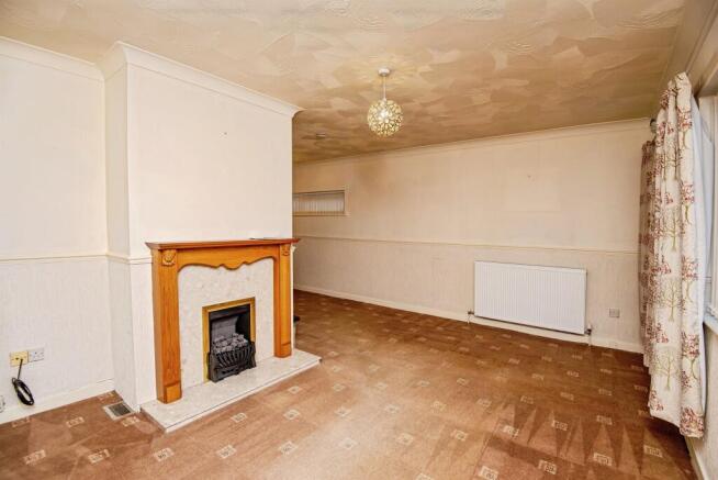2 bed Detached Bungalow for sale Image 5