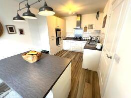 39, Armstrong Road, Luton LU2 0FU