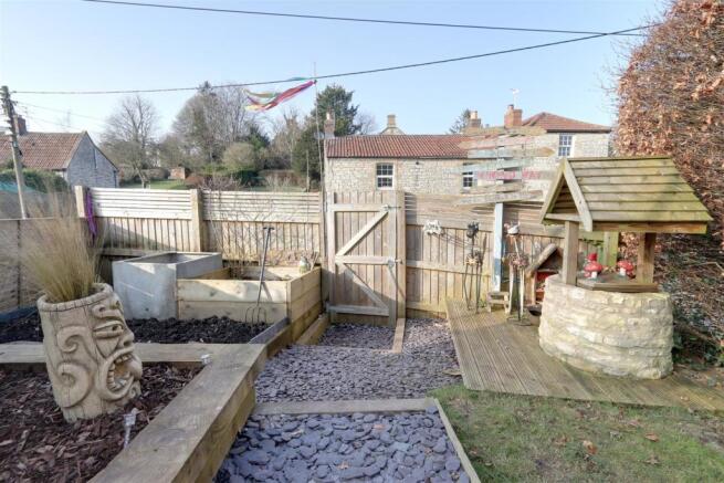 Lower Front Garden.jpg