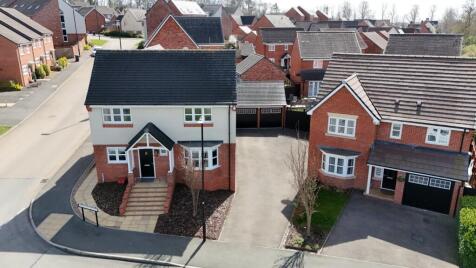 Magnolia Avenue, Rugby, CV21