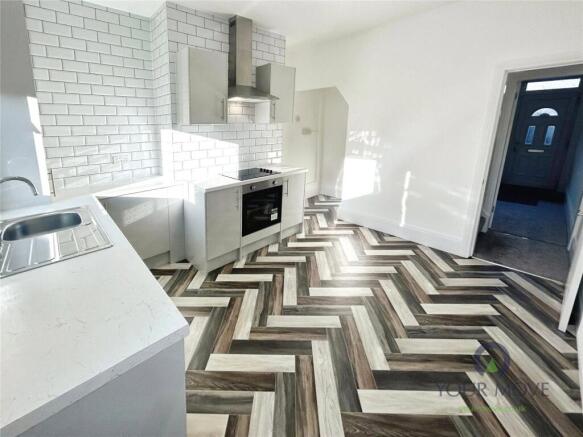 3 bed Terraced to rent Image 7
