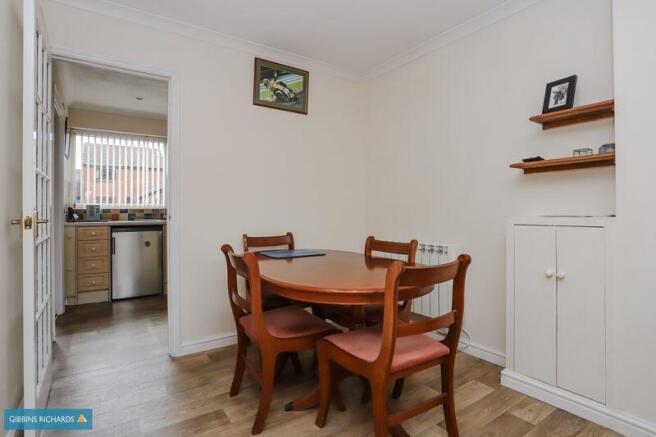 Sitting/Dining Room