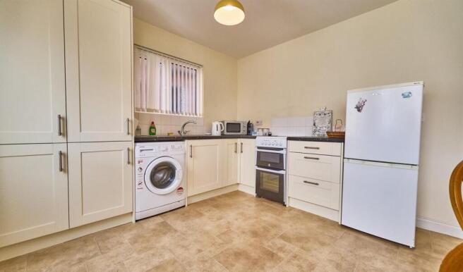 REFITTED KITCHEN DINING ROOM TO REAR