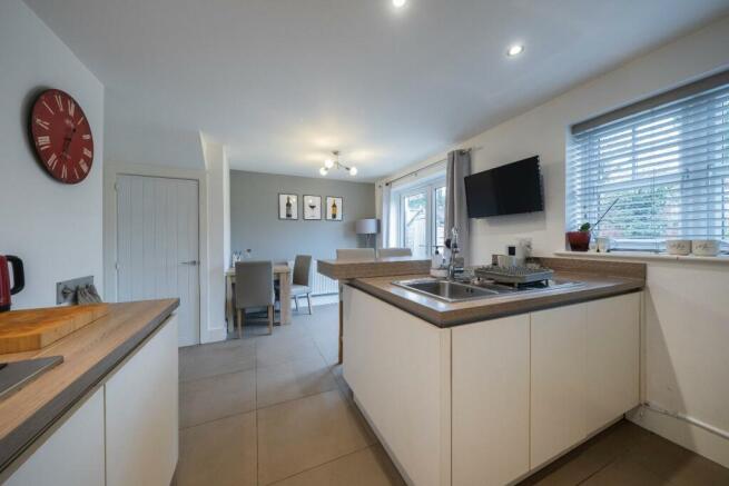 Willow Cottage-003.JPG