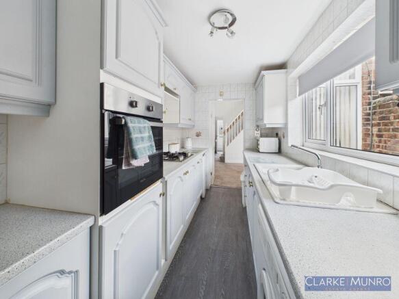 2 bed Terraced for sale Image 7