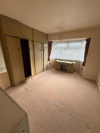 3 bed Semi-Detached to rent Image 12