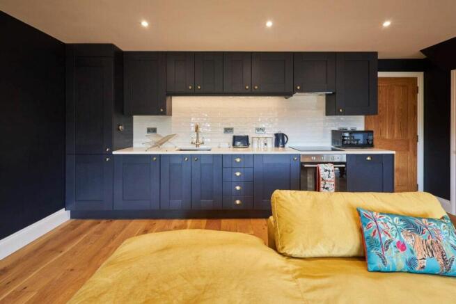 1 bed Apartment for sale Image 4