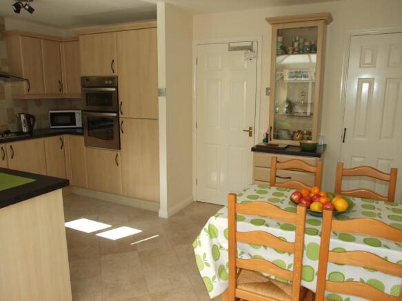 Kitchen/Dining Room