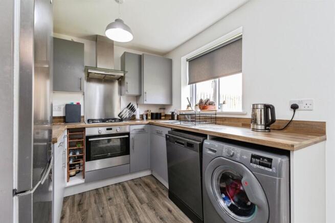 3 bed Detached for sale Image 7