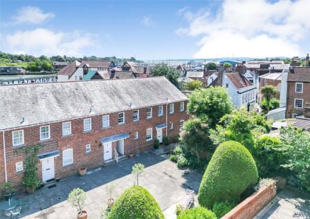 Trafalgar Place, Lymington, Hampshire, SO41