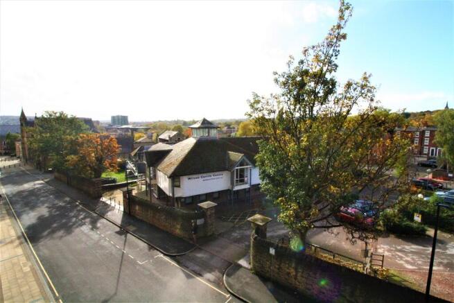 1 bed Apartment to rent Image 5