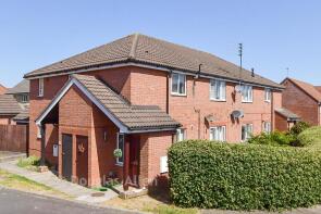 18, Deacon Drive, Laindon, Basildon SS15 5FY