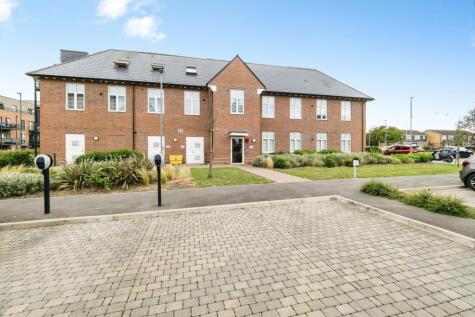 Whittle Drive, Hornchurch, RM12