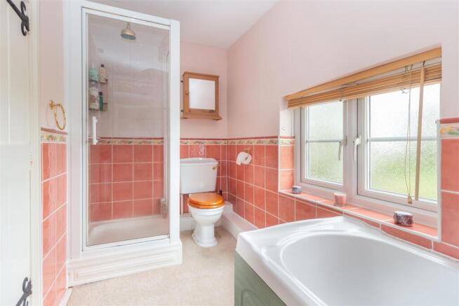 bathroom-1-3.jpg