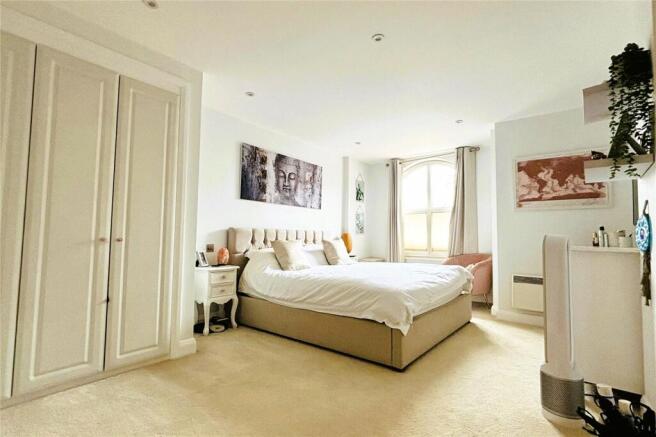 Main Bedroom