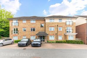 3, 35 Mentmore House, Dalmeny Way, Epsom KT18 7EF