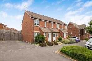 8, Reynolds Drive, Alton GU34 2FT