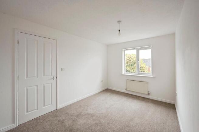 3 bed Semi-Detached for sale Image 10