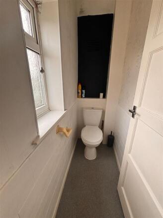 2 bed End of Terrace to rent Image 12