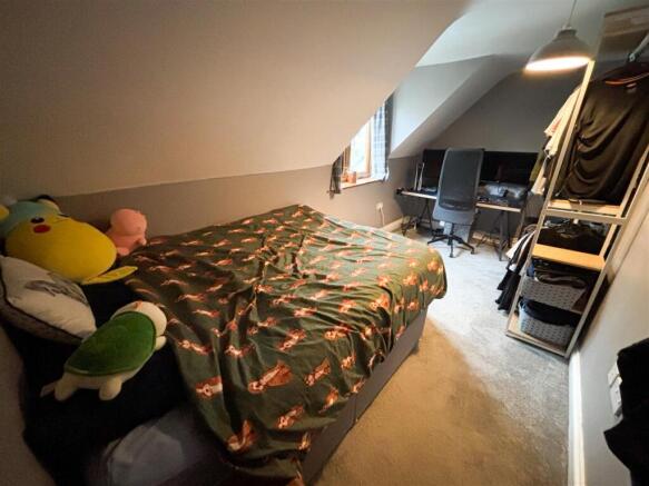 BEDROOM 3