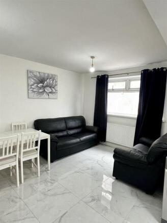6 bedroom Terraced for rent