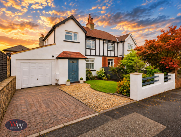 3 bed Semi-Detached for sale in baildon