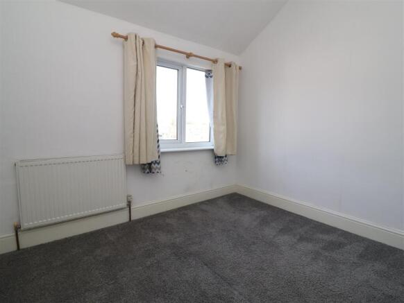2 bed Terraced for sale Image 8
