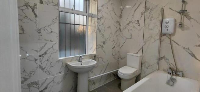 1 bed Flat to rent Image 9