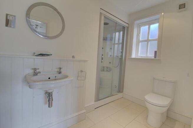Ensuite1