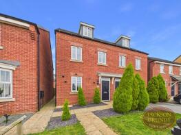16, Cowpasture Court, Northampton NN3 7DQ